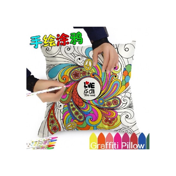 Graffiti Pillow & Pen Set